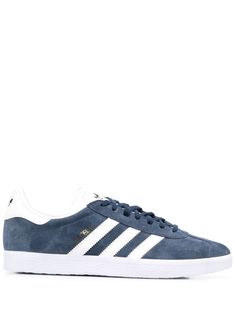 Gazelle suede sneakers from adidas featuring navy blue, white, suede, logo print to the side, logo-print tongue, signature trefoil logo detail, branded heel counter, side stripe detailing, branded footbed, front lace-up fastening, round toe and flat rubber sole. Adidas Gazelle Navy, Adidas Gazelle Pink, Counter Side, Adidas Gazelle Women, Blue Shoes Women, Navy Blue Sneakers, Navy Sneakers, Streetwear Shoes, School Shopping