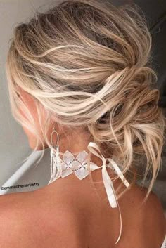 Romantic Wedding Hair, Blonde Hair With Highlights, Penteado Cabelo Curto, Wedding Hair And Makeup, Shoulder Length Hair, Cool Haircuts