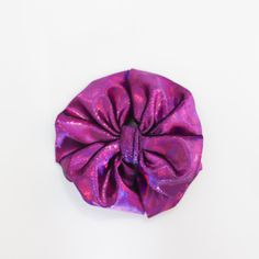 Purple Velvet Shimmer Bow - Where elegance meets playful charm! Luxurious Shimmer: This bow features a rich purple velvet that catches the light beautifully, adding a touch of royal elegance to any outfit. Snug and Soft: Made with plush fabric, it's gentle on hair and comfortable enough for all-day wear, available on both sturdy clips and soft nylons. Versatile Glam: Perfect for dressing up a daily look or adding a special touch to party dresses, this bow is a must-have for any stylish little on Rich Purple, Bow Flats, Plush Fabric, Purple Velvet, Big Bows, Daily Look, Black Nylons, How To Make Bows, Party Dresses