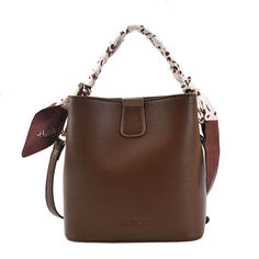 Product information:Color: black. brown. brown. beigeMaterial: PULuggage trend style: small square bagBag size: mediumPopular elements: car sutureLining texture: polyesterBag shapes: square vertical sectionSize: 17*18*11cm Fall Rectangular Bucket Bag For On-the-go, Trendy Brown Shoulder Box Bag, Trendy Brown Satchel Box Bag, Trendy Brown Square Box Bag, Trendy Brown Satchel With Double Handle, Casual Brown Shoulder Bag With Phone Pocket, Trendy Square Box Bag With Adjustable Strap, Square Box Bag With Single Shoulder Strap For Travel, Trendy Brown Square Bag