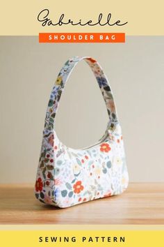 the shoulder bag sewing pattern is easy to sew