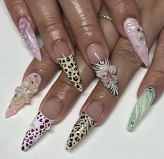 Animal Print French Tip Nails, Print French Tip Nails, Uñas Y2k, Statement Nails, Chloe Nails, Acrylic Nail Designs Coffin, Claw Nails, Simple Acrylic Nails, Pretty Gel Nails