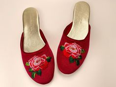 The flower of spring, Peony is the most popular flower in the Far East, also known as 'Queen of flowers'. This aromatic and feminine flower that you can imagine the fragrance of romantic spring. The embroidered velvet mules slippers. Almond toe with padded soles for adding comfort. They are crafted from butter-soft leather lining and insole. Outsole is leather in soft brushed finish. Narrow fit with low heel for extra elegance. You can pair with your favorite jeans for a stroll on Sunday farmer' Slippers Wedding, Flight Outfit, Spring Peony, Luxury Slippers, Velvet Mules, Most Popular Flowers, Wedding Slippers, Popular Flowers, Clogs And Mules