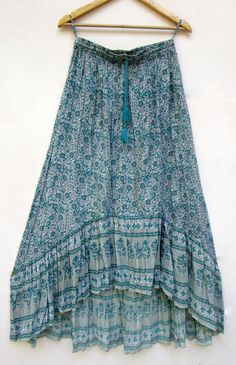 "ITEM DESCRIPTION Classic teal green printed cotton long maxi skirts | picnic wear summer indian long maxi skirts | with elastic waist Material: 100% cotton soft crinkled fabric Length: - 38 inch long Waist :-28.00 inch full (14 inch half) 28 inch relaxed can stretch up to 50 inch Size: free size (fit to all) PRODUCT NAME: - Long Women Maxi skirts Ladies Vintage Long skirts Company Return Policy: Please write for more information to my email directly CHOOSE \"ASK SELLER QUESTION \" payment polic Green Flowy Tiered Skirt Maxi Dress, Green Flowy Cotton Maxi Skirt, Green Cotton Maxi Skirt For Summer, Green Cotton Maxi Skirt For Vacation, Green Bohemian Maxi Skirt For Festival, Bohemian Green Maxi Skirt For Festivals, Bohemian Cotton Maxi Dress With Flowy Skirt, Green Cotton Maxi Dress For Festival, Green Bohemian Maxi Skirt For Summer