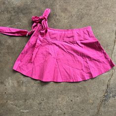 Vintage Y2k Pink Wrap Mini Skirt Deadstock Condition Super Cute! Wrap Detail On Side Waist: 15 Length: 14 Pink Y2k Style Skort For Summer, 90s Style Mini Skort For Summer, Y2k Pink Skort For Spring, Pink Y2k Skort For Spring, Y2k Skirt, Pink Wrap, Wrap Mini Skirt, Y2k Pink, Vintage Y2k