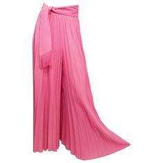 1970s Pink Pleated Wide Leg Pants. Set pleats pants with detachable fringe sash. Zips up back. Pleats Pants, Pleated Wide Leg Pants, Pleated Pant, Fantasy Wardrobe, Designer Pants, Pantalon Large, Pleated Pants, Pants Design, Pants Outfit