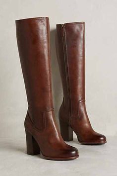 Jeans, leggins, falda o vestido Freddie Lounds, Dr Shoes, Christmas Board, Faux Leather Boots, Thick Heel, Fashion High Heels, Long Boots, Boots Brown, Thick Heels