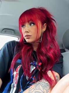 RED HAIR DYE Red Halo Hair, Bright Red Hair Dye, Red Hair Looks, Arctic Fox Hair Color, Red Hair Inspo, Bright Red Hair, Dyed Hair Inspiration, Halo Hair