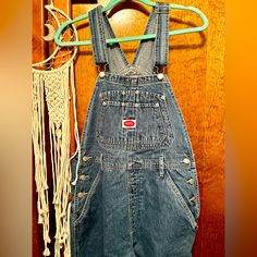 Revolt 90’s Y2k Flower, Embroidered Overalls! Only Listing For A Month And Then I’m Keeping Them! They Look So Hot On! Embroidered Overalls, Y2k Flower, Vintage Overalls, Jean Overalls, A Month, Overalls, Color Blue, Women Jeans, Women Shopping