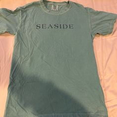 Seaside Style T-Shirt Never Worn, Brand New Size Small Outer Banks Shirt, Seaside Style, Style T Shirt, Outer Banks, Shirt Color, Banks, Shirt Style, Colorful Shirts, Blue Green