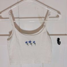 Never Worn- Perfect Condition. Cute Fitted Tank Top For Spring, Spring White Cotton Crop Top, White Cotton Crop Top For Spring, Cute Spring Cotton Tank Top, Year 8, Soft Clothes, Hollister Tops, Hollister, Color White