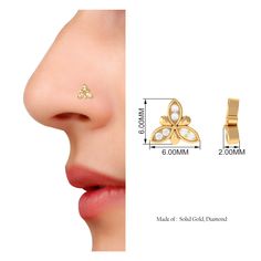 Product Details The Simple Diamond Flower Nose Stud is a delicate and charming piece of jewelry will add a touch of elegance to your nose piercing. The nose stud features a small flower design adorned with sparling Round Diamonds set in Prong Setting. This nose stud is a perfect addition to any jewelry collection and is ideal for those looking for a timeless, sophisticated look. Product Information SKU SHP-BODYJ012210535 Weight 0.45 gm (Approximate) DIAMOND INFORMATION No.of Stones 6 Pieces Tota Flower Nose Stud, Small Flower Design, Round Diamond Setting, Simple Diamonds, Signature Jewelry, Nose Stud, The Nose, Diamond Flower, Timeless Jewelry