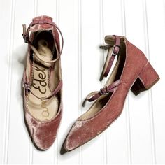 Brand New Sam Edelman Pink Velvet Shoes Size 6 Never Worn Style Priorities, Silver Pumps Heels, Pink Velvet Shoes, Blush Wedding Shoes, Tan Espadrilles, Ankle Wrap Heels, Strappy Sandals Gladiators, Sam Edelman Boots, Sam Edelman Heels