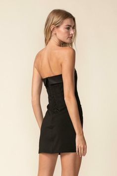 Get ready to make an entrance at your next date night in the See You There Black Mixed Media Strapless Mini Dress! Black fabric (with satin overlap) shapes this strapless corset mini dress featuring a bodycon silhouette. Style with your favorite heels for an up-to-the-minute look. Double lined. DETAILS & CARE Polyester/Spandex. Hand wash cold. Imported. Strapless Black Mini Dress, Strapless Black Dress Short, Strapless Corset Mini Dress, Strapless Dresses Short, Black Tube Top, Mini Tube Dress, Date Night In, Black Silk Dress, Strapless Corset