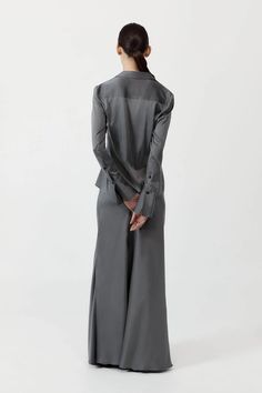 A timeless take on a streamlined silhouette, the Soft Silk Shirt takes its cues from classic 90s and noughties business wear. Boasting a semi fitted shape, concealed placket, long sleeve and elongated cuff, the Soft Silk Shirt pairs perfectly with its matching Soft Silk Maxi Skirt. Silk Maxi Skirt, Grey Maxi, Bridal Tops, St Agni, Short Loungewear, Cotton Citizen, Pewter Grey, Business Wear, Silk Maxi