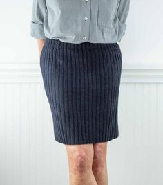 Whether you knit it short and sweet or long and lean, the Ribbed Pencil Skirt is a wardrobe staple. This simple skirt is pressed out from hip to hemline for a smooth fit that skims the hips without clinging. Comprised of two rectangles knit flat and then seamed together, it’s easy to customize this skirt for yourself. Office Skirt Outfit, Ribbed Pencil Skirt, Pencil Skirt Pattern, Simple Skirt, Pencil Skirt Outfits, Simply White, Office Fashion Women, Short And Sweet, High Waisted Pencil Skirt