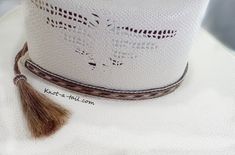 Cowboy hat band, genuine horsehair hat band, Five Strands wide ( 5/8 inch) BOLDLY done in a a natural brown-rich black and off-white Double horse hair tassels, Oh So Stetson perfect, **VERY Distinctive look **OUTSTANDING QUALITY ** STETSON perfect ** LUXURIOUS 100% genuine horsehair ** 5/8 inch wide. You will quickly discover that nothing compares to this extraordinary beauty: This horsehair hat band DEMANDS attention. This beauty is a 5 strands wide. Each strand is about 1/8 inch wide, separate Elegant White Hat Bands For Rodeo, Elegant White Hat Band For Rodeo, Traditional White Hat Bands For Rodeo, Traditional White Rodeo Hat, Traditional White Hat For Rodeo, Elegant Handmade Hat Bands For Rodeo, Traditional White Hat Bands For Festival, Elegant Handmade Hat Bands For Country Events, Custom White Hat Bands For Rodeo