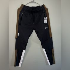 Brand New Tlf Apparel Sweatpants/Joggers. Size Small Fits Pretty Nice, Dark Gray And Green. Urban Stretch Jogging Pants, Urban Stretch Pants For Jogging, Urban Stretch Pants For Loungewear, Urban Stretch Loungewear Pants, Urban Jogging Pants, Tlf Apparel, Gym Joggers, Jogger Sweatpants, Gray Green