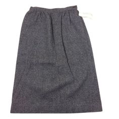 New With Tags Pendleton Women's A-Line Skirt Double Button Closure Lined Career Business Gray 100% Virgin Wool Tag Size: 10 Measured While Lying Flat. Approximate: 13" Waist 28" Length Ship Within 1 Business Day Any Questions Please Contact Me. Thank You For Looking. Please Check Out Other Items In My Closet! Smoke Free Pet Friendly Home. Area 2 Classic Winter Pencil Skirt, Classic Lined Skirt For Daywear, Classic Knee-length Skirt For Daywear, Classic Pencil Skirt With Button Closure, Classic Pencil Skirt For Daywear, Classic Skirt With Pockets For Daywear, Classic Skirt With Pockets For Daytime, Classic Mini Skirt With Button Closure, Classic Pencil Skirt With Buttons