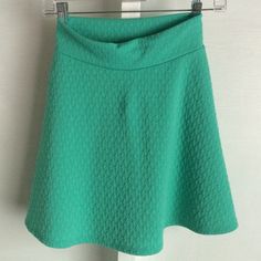 New With Tags, Minty Green Textured High Waisted Skater Skirt. Flared. Perfect With Crop Tops Or With A Tucked In Blouse! A Great Go-To Summer Skirt. 17" From Top To Bottom; 24" Waist But With Plenty Of Stretch. Mint A Line￼ Skirt, Cheap Green Bottoms With Elastic Waistband, Green Texture, Minty Green, Summer Skirts, Skater Skirt, Mint Green, Womens Skirt, Mint