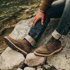 The Scout Boot in Espresso Grizzly from Taylor StitchInspired & Designed in California. Men’s shirting, outerwear, denim, and basics responsibly bui... Men’s Winter Boots, Woodsy Fashion, Mens Boots Style, Best Boots For Men, Mens Outdoor Fashion, Best Boots, Thursday Boots, Moc Toe Boots, Taylor Stitch