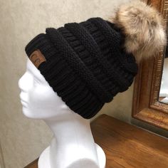 New Women’s Cc Black Knit Beanie Hat With Faux Fur Pom. One Size. Knitted Ponytail Hat, Beige Beanie, Leopard Hat, Cc Hats, Ponytail Beanie, Cc Beanie, Beach Bride, Mesh Hat, Grey Beanie