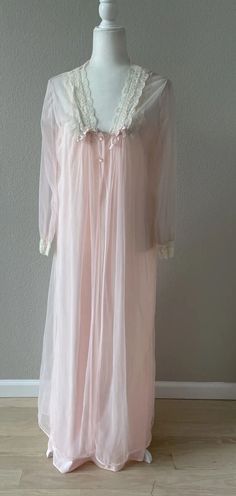 VTG 60s Long Pink Nightie Nightgown & Peignoir Sz Large Nylon Chiffon Satin Trim | eBay 1800s Nightgown, Frilly Nightgown, Night Gown Aesthetic, 1960s Nightgown, History Clothes, Gown Aesthetic, Pink Nightie, Babydoll Nighty