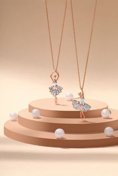 Crafted in 4.99 grams of 14K Rose Gold, the necklace contains 21 Stones of Round Natural Diamonds with a total of 0.18 carat in G-H Color and VS-SI Clarity. Raw Sketches, Contemporary Fine Jewelry, Bvlgari Jewelry, Jewelry Drawing, Rose Necklace, Ballet Dancer, Fine Jewellery Necklace, Rose Gold Color, Pendant Set