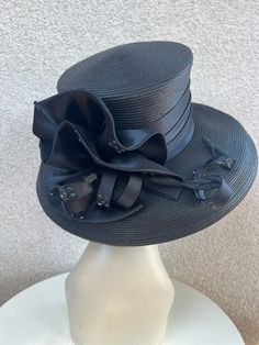 "Vintage glam black brim straw hat with satin ribbon bow Sz 22\" by Deborah Fashions. Made in China, good condition but glue spots on ribbon band (last photo) Made of polypropylene  Measurements  Brim width 4\" Crown height 4.5\" Width of hat 15\"" Adjustable Bow Boater Hat For Kentucky Derby, Adjustable Boater Hat With Bow For Kentucky Derby, Formal Black Brimmed Boater Hat, Black Short Brim Boater Hat For Church, Black Brimmed Boater Hat For Formal Occasions, Black Brimmed Boater Hat For Church, Black Wide Brim Boater Hat For Church, Boater Hat With Bow For Kentucky Derby, Brimmed Boater Hat With Bow For Kentucky Derby