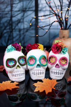 Get ready to celebrate in style! These gorgeous sugar skull ornaments will have your home looking festive for Halloween in no time. Measurements: 6" Skull Ornaments, Overall Skirt Denim, Wedge Heel Sneakers, Skirt Crop, Sugar Skulls, Active Wear Leggings, Denim Shop, Denim Top, Shop Decoration