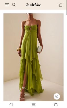 Silk Chiffon Dress, Looks Party, Guest Attire, Beige Dresses, Dresses By Length, Looks Chic, Guest Outfit, Mode Inspiration, Silk Chiffon