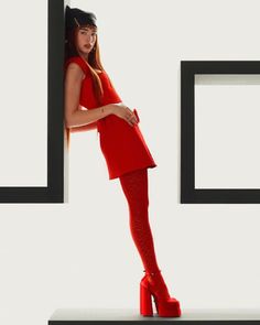 Red Monochrome Outfit, Burgundy Tights Outfit, Red Tights Outfit, Red Pantyhose, Burgundy Tights, 2020s Fashion, Outfit Sneakers, Red Socks