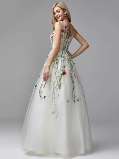 A-Line Special Occasion Dresses Floral Dress Valentine's Day Wedding Guest Floor Length Sleeveless V Neck Lace with Embroidery Appliques 2024 2024 - R$769.45 Spring Wedding Sleeveless Dress With Floral Applique, Sleeveless Floral Applique Dress For Spring Wedding, Sleeveless Floral Applique Wedding Dress, Sleeveless Embroidered Floral Dress For Wedding, White Sleeveless Floral Applique Dress For Spring, White Sleeveless Dress With Floral Applique For Spring, Sleeveless Wedding Dress With Floral Embroidery, Sleeveless Floral Embroidery Wedding Dress, Fitted Sleeveless Embroidered Dress With Floral Applique