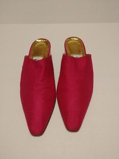 "Timothy Hitsman", hot pink Shantiung silk mules.  Unique, six-sided, 2" heel. Lightly worn, but I would suggest a rubber sole to save the leather sole. Formal Low Heel Mules With Rubber Sole, Formal Open Toe Mules With Rubber Sole, Pink Mules With Padded Heel And Round Toe, Pink Round Toe Mules With Padded Heel, Formal Pointed Toe Clogs With Rubber Sole, Formal Pointed Toe Clogs With Padded Heel, Party Slip-on Mules With Leather Sole, Pink Slip-on Mules For Evening, Pink Evening Slip-on Mules