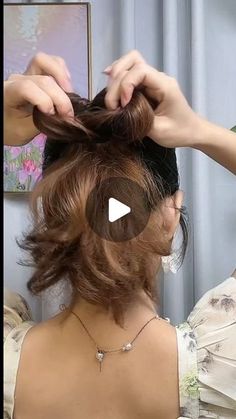 Sleek Short Hair, Hair Updos Tutorials, Hairstyle Fashion, Shorthair Hairstyles, Style Hairstyle, Hairdos For Short Hair