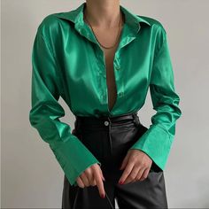 Available: Green Beige Black Blue Brand New Bundle 3 And Get 20% Off! Satijnen Blouses, Green Silk Shirt, Satin Shirts, Blouses Vintage, Long Sleeve Blouses, Satin Bluse, Cardigan Casual, Casual Shirt Women, Shirts Women Fashion