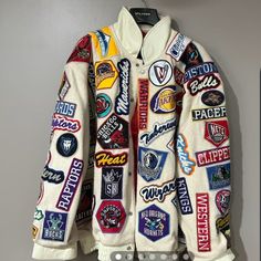 Wool All Over Nba Patches Vintage White Patchwork Varsity Jacket For Winter, Designer Long Sleeve Varsity Jacket For Winter, Multicolor Varsity Outerwear For Winter, Multicolor Varsity Jacket For Winter Streetwear, Jeff Hamilton Jackets, Vintage Jacket Men, Patches Vintage, Jeff Hamilton, Clothing Styles