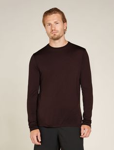 Merino Blend 125 Cool-Lite™ Sphere Long Sleeve T-Shirt Solid Midweight Crew Neck Tops, Midweight Crew Neck Top, Technical Relaxed Fit Crew Neck Top, Moisture-wicking Midweight Tops For Fall, Technical Midweight Crew Neck Top, Midweight Technical Crew Neck Top, Go-dry Crew Neck Tops For Fall, Natural Clothing, Layered Sweater