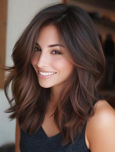 Fall Hair Colors for Brunettes: Embrace Autumn with These Stunning Shades Winter Color Hair For Brunettes, Fall Winter Hair Color Dark Brown, Auburn Chocolate Brown Hair, Fall Hair Auburn, Cherry Mocha Hair, Chestnut Auburn Hair, Cinnamon Brunette Hair, Cherry Brown Balayage, Hair Color Ideas For Brunettes For Winter