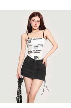 Age: 18-24 years oldSize: S M LPattern: Other/otherStyle: VersatileColor classification: whiteCombination form: single pieceSKU: X23T6689Year Season: Spring 2023Length: ShortClothing fit: slim fitStyle: OtherMaterial composition: Other materials Monogram Prints, 24 Years Old, Single Piece, Season Spring, Short Outfits, Workout Clothes, Fitness Fashion, Composition, Monogram