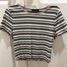 Medium Froever 21 Striped Crop Top Tee, Never Worn Forever 21 Striped Cotton Tops, Casual Striped Tops From Forever 21, Forever 21 Green Cotton Tops, Striped Graphic Tee For Spring, Forever 21 Casual Crew Neck Crop Top, Forever 21 White Short Sleeve T-shirt, Casual Forever 21 Crew Neck Crop Top, Obx Clothes, Youth Clothing