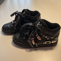 Shoes Have Been Gently Used But In Good Condition! Size 2 Vetements New Rock Shoes, Grunge High-top Moto Boots With Metal Feet, Goth Shoes For Kids, Black Grunge Moto Boots With Buckle Closure, Michael Jackson Shoes, Vintage Michael Jackson, Gear Shoes, Punk Ankle-high Moto Boots With Buckle Closure, Goth Shoes