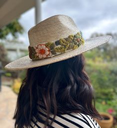 Our Mexican, high quality Artisal Palm Hat, comes with a removable hand embroidered band. The band is embroidered by Female Artisans of the Andes in Perú. This classic wide brim hat has sturdy weave to be used in the beach and all adventures in the sun. Great sun protection. The close-weave material in this product offers UPF 50+ which blocks 97.50% of the sun's UV rays.One size Hat Brim measures 3 3/4" wide Crown of hat measures 4 1/2" tall Three options for bands available: Spring Flowers, Min Adjustable Bohemian Straw Hat For Garden Party, Bohemian Adjustable Sun Hat For Garden Party, Adjustable Bohemian Sun Hat For Garden Party, Adjustable Artisan Sun Hat For Spring, Bohemian Straw Hat For Garden Party, Handmade Adjustable Sun Hat For Garden Party, White Bohemian Boater Hat With Flat Brim, Handmade Adjustable Straw Hat For Garden Party, Bohemian Fitted Hat Bands For Vacation