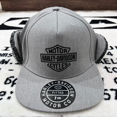 Brand New With Tag. Limited Edition Harley Davidson Wovengrey Heather Flat Bill Flap Down Hat. 97677-23vm Size Large Adult Gray Black Colorway. Unisex. Fb Ig Bensurbanbargain Gray Flat Brim Hat For Streetwear, Gray Flat Bill Hat For Streetwear, Urban Gray Hat With Curved Brim, Gray Brimmed Cotton Hat, Gray Cotton Flat Brim Hat, Gray Cap For Outdoor, Gray Outdoor Cap, Casual Gray Hat For Streetwear, Casual Gray Flat Brim Hat