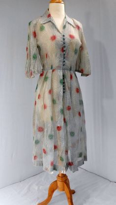 What a catastrophe, thru some kind of glitch, every single one of the item descriptions was erased. 1900+ vintage items. Ugh, I am working on getting them restored.Please contact me if you need information. Vintage Midi Dress With Buttons, 1950s Vintage Dress With Buttons For Daywear, 1950s Vintage Dress With Buttons, 1950s Style Vintage Dress With Buttons, Retro Dress With Buttons For Vintage Events, Vintage Summer Dresses With Covered Buttons, Vintage Dress With Covered Buttons And Short Sleeves, 1950s Vintage Dress With Button Closure, 1950s Style Vintage Dress With Button Closure