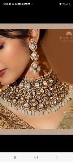 Kundan Jewellery Bridal Choker, Bridal Kundan Jewellery, Polki Choker Set, Polki Choker, Victorian Style Jewelry, Kundan Jewellery Bridal, Choker Necklace Designs, Diamond Jewelry Set, Antique Gold Jewelry Indian