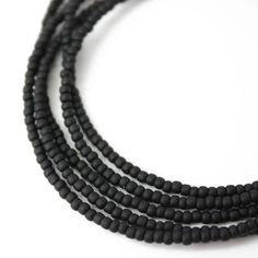 Matte Black Seed Bead Necklace Layered Necklaces Boho, Diamond Initial Necklace, Beaded Jewelry Necklaces, Diamond Cross Necklaces, Jewel Necklace, Black Seed, Handmade Beaded Jewelry, Beading Wire, Black Jewelry