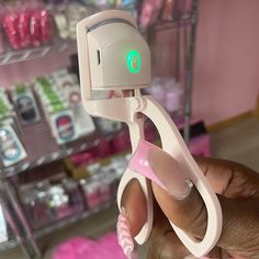 Heated Eyelash Curler in Pink. Perfect for curling natural lashes.   Two temperature settings: 💖Green: 149F  💖Blue: 185F Comes with Type C USB Charger. Automatically Shuts Down after 5 mins if not used. Unfortunately the product boxes are not in the best shape. Heating Eyelash Curler, Electric Eyelash Curler, Heated Lash Curler, No Heat Curlers, Heated Eyelash Curler, Lash Curler, Beauty Make-up, Eyelashes Mascara, Eyelash Curler