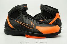 BRAND: NIKE HUARACHE 2K4 NIKE ID CONDITION: NEW  COLOR: BLACK ORANGE SIZE: 15 NOTE: THE PICTURE IS THE ACTUAL SHOE! SHIPPING: DOUBLE BOXED WITH USPS PRIORITY WITH TRACKING! ALL SALES ARE FINAL! ALL ITEM ARE AUTHENTIC! PLEASE LEAVE FEEDBACK WHEN ITEM IS RECEIVED Sporty Orange Basketball Shoes For Streetwear, Nike Orange Basketball Sneakers, Orange Sporty Basketball Shoes, Sporty Orange Basketball Shoes For Training, Sporty Orange Basketball Shoes, Sporty Orange Sneakers For Basketball, Twenty Dollar Bill, Adidas Crazy, Nike Id