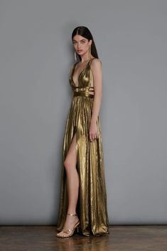 _44A2208 - Bronx And Banco Black And Gold Gala Dress, Greek Goddess Prom Dress, Goddess Dress Aesthetic, Gold Fantasy Dress, Dark Gold Dress, Golden Dress Long, Acotar Fashion, Bridal Maxi Dress, High Split Dress